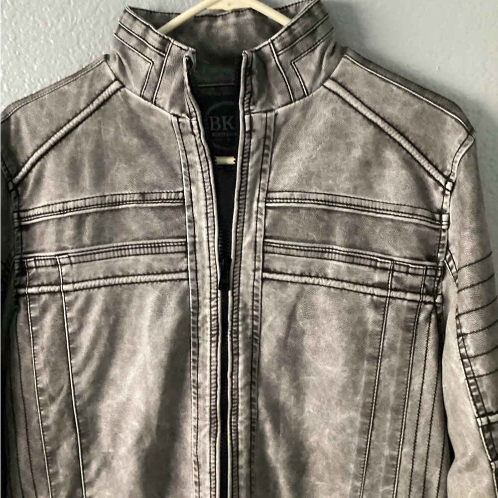 BKE Jacket - Picture 4 of 6
